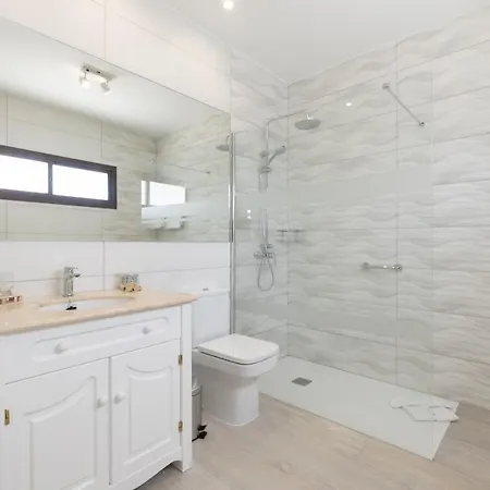 Villa Sea Breeze Callao *